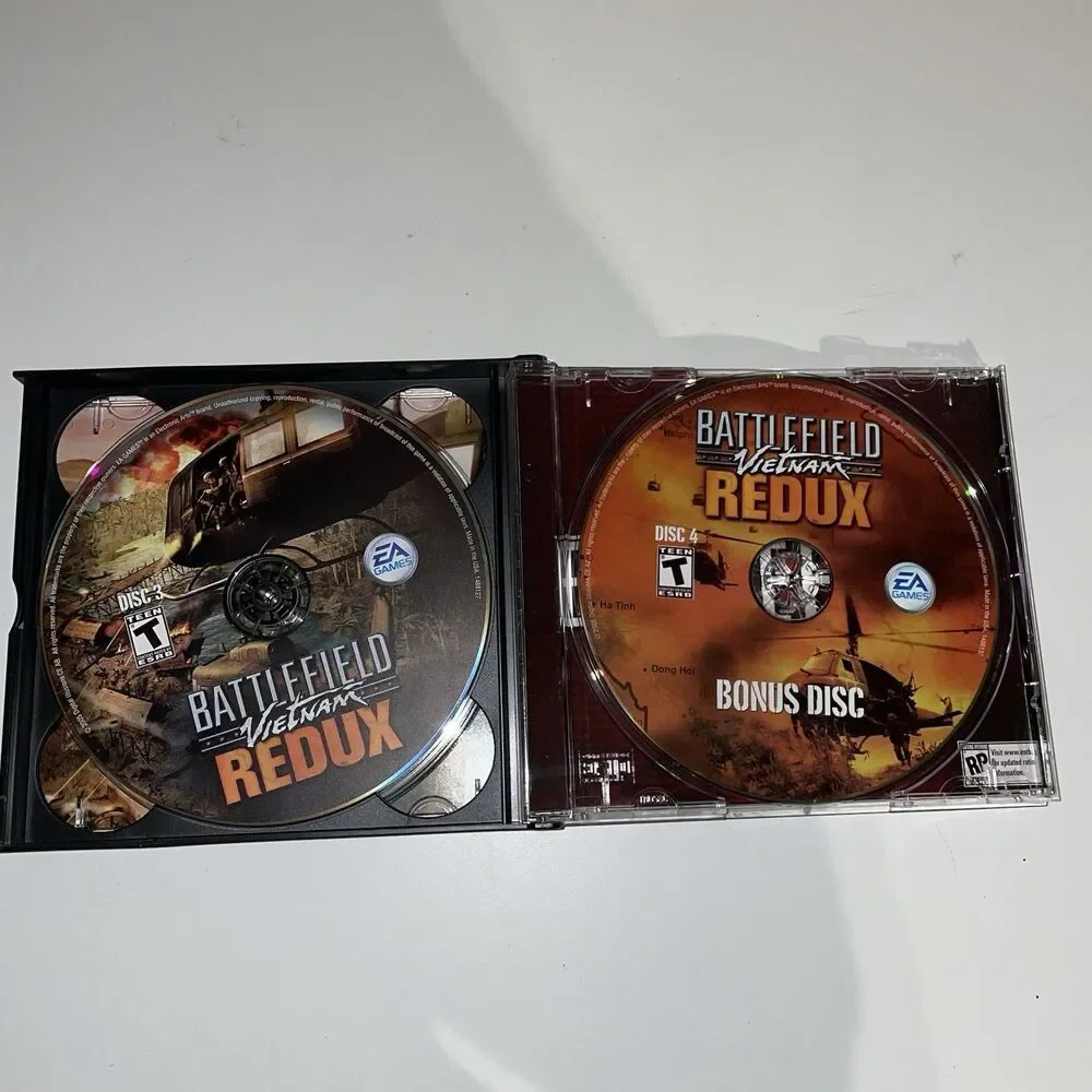 Battlefield Vietnam: Redux (PC, 2005) Case, All Four Discs, Serial Key Complete